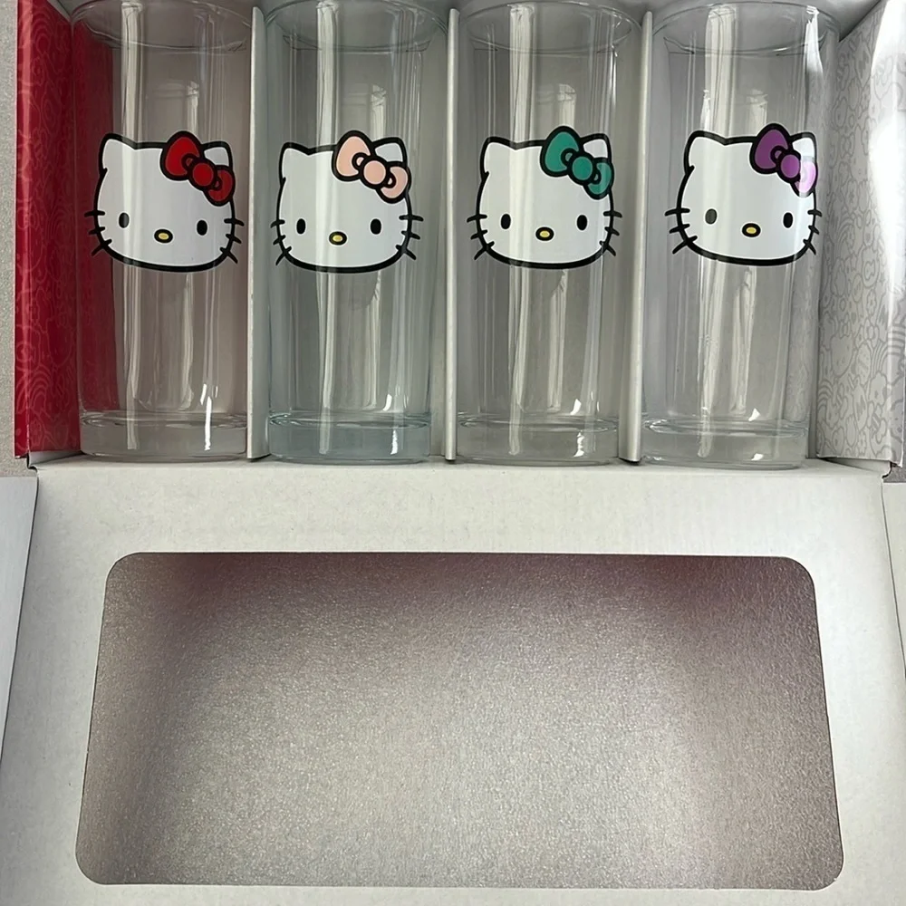 🆕 Hello Kitty Glassware Set of 4
